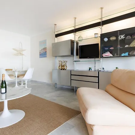 Fettolina Yourhosthelper Apartman Cannes